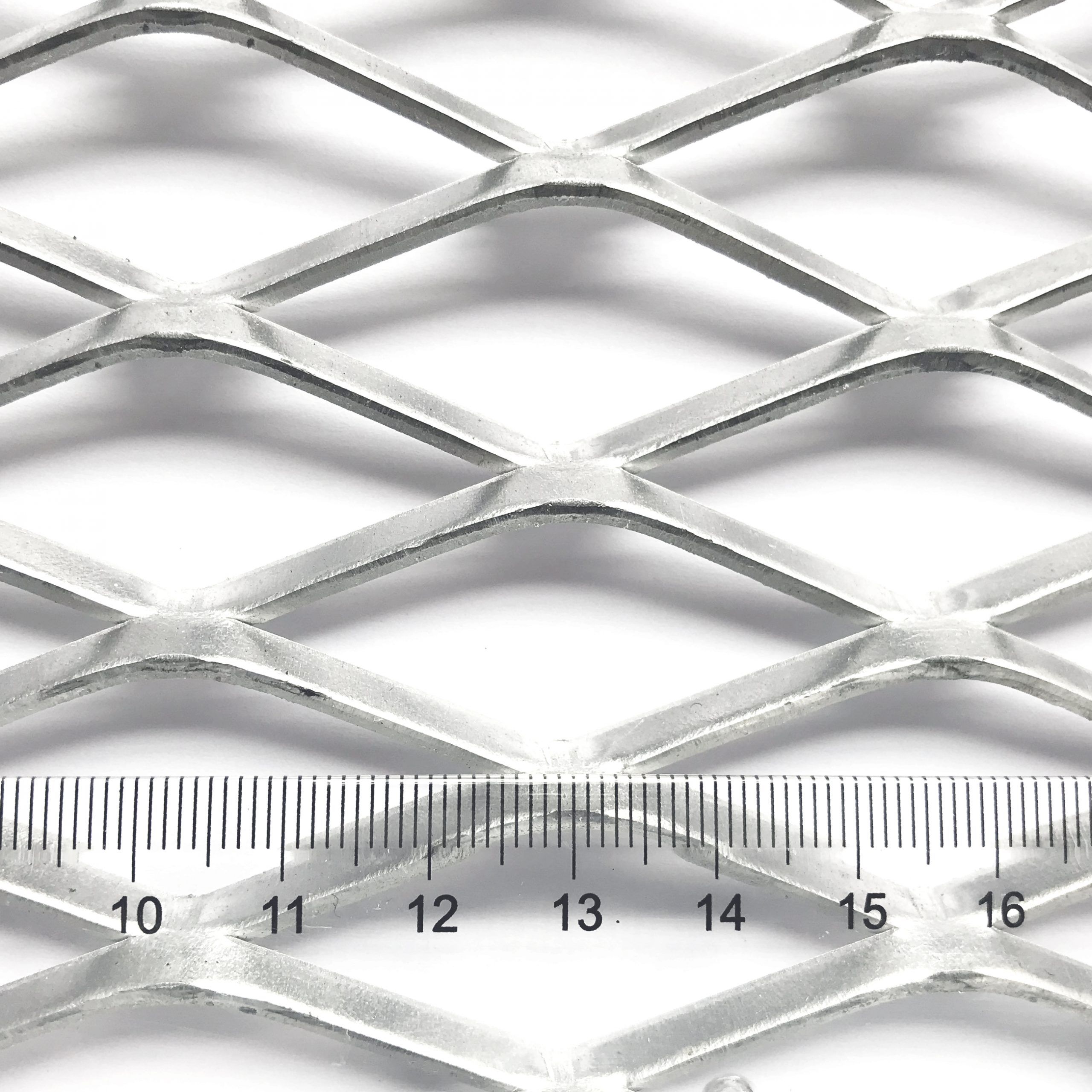 大型网孔铝制钢板网
